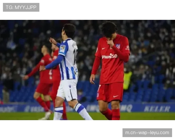 本菲卡主场战皇马两粒点球细节还原VAR介入时机引议 本菲卡主场战皇马两粒点球细节还原VAR介入时机引议